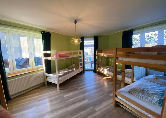 Hostel 1902